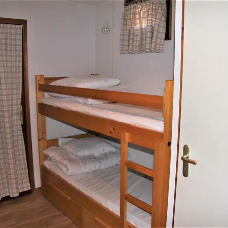 Cosy Avec Balcon, Parking Individuel Et Wifi à - Fr-1-459-165 * Saint-Jean-de-Sixt